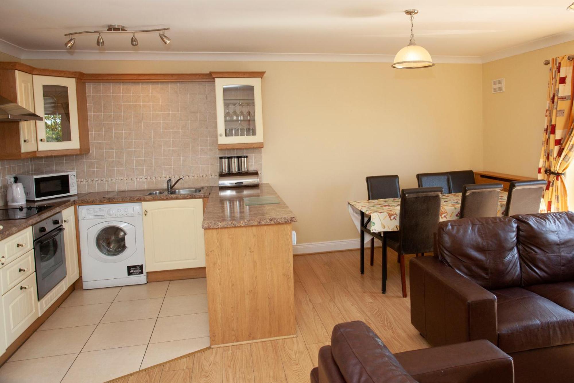 Knightsbrook Hotel Courtyard Accommodation Trim Buitenkant foto