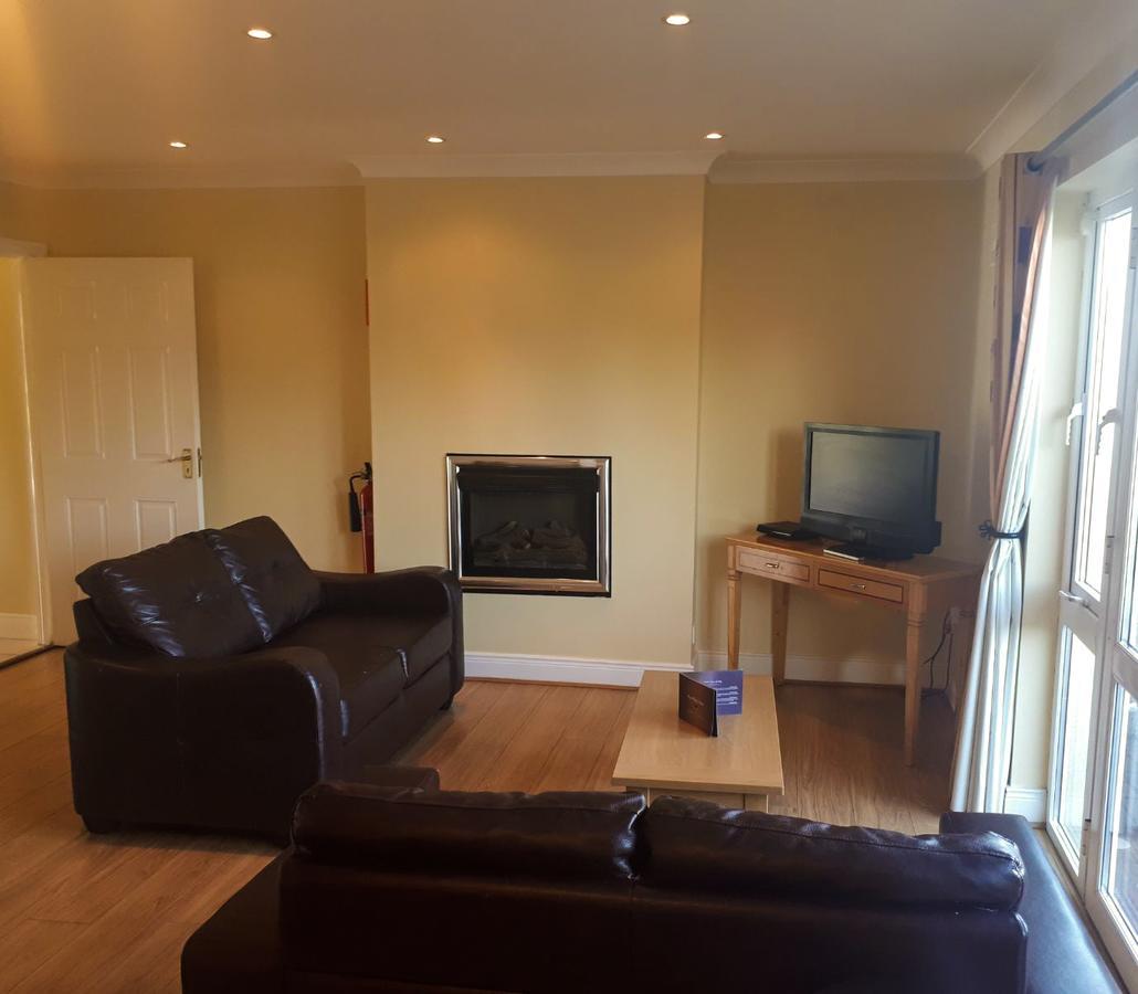 Knightsbrook Hotel Courtyard Accommodation Trim Buitenkant foto